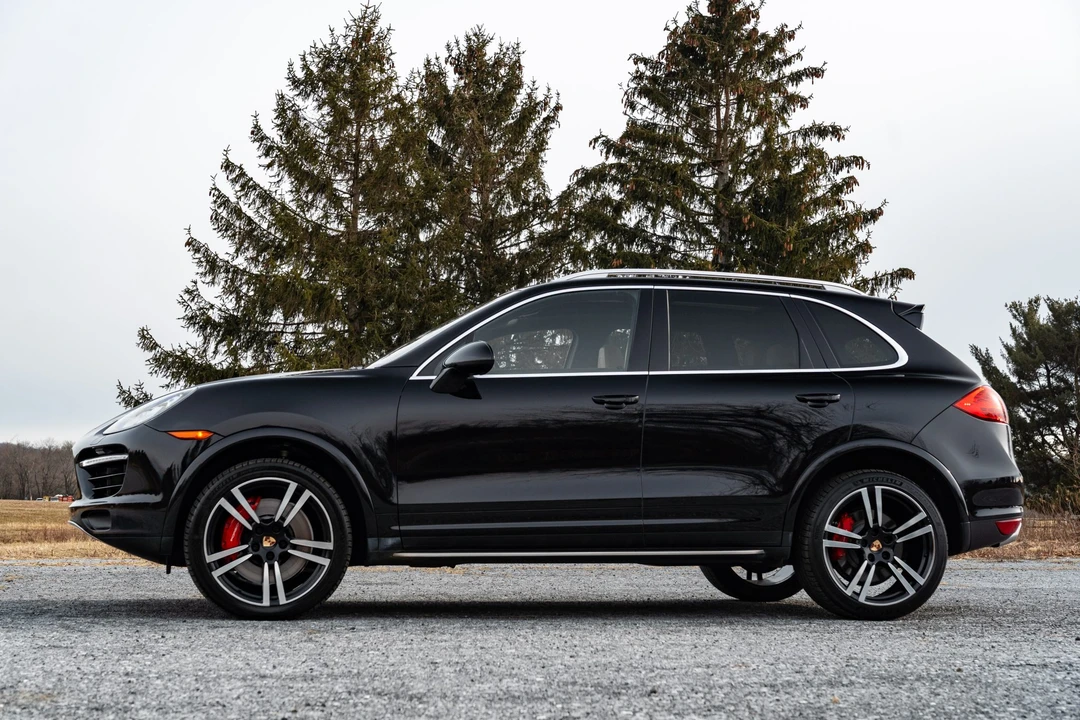 2014 Porsche 958 Cayenne Turbo - Image 18 of 31