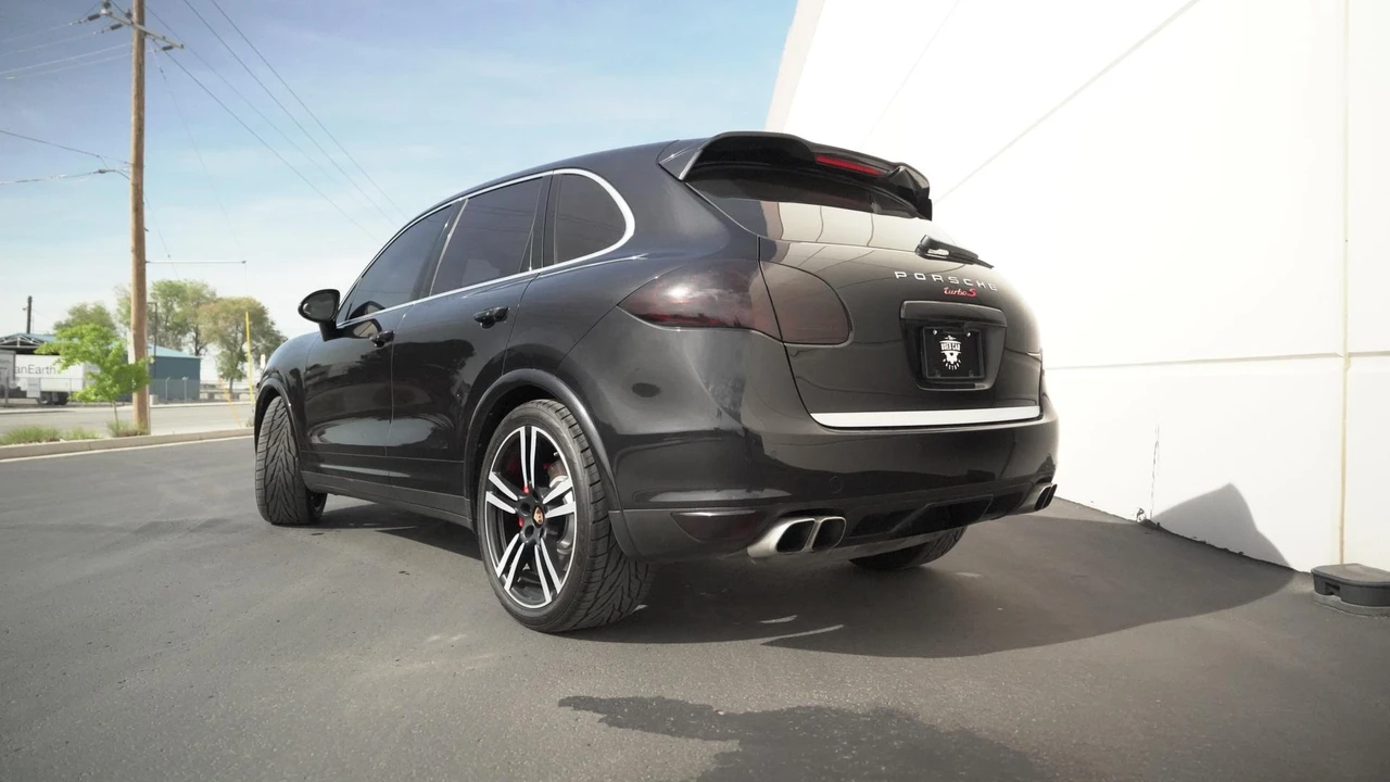 2014 Porsche 958 Cayenne Turbo - Image 11 of 31