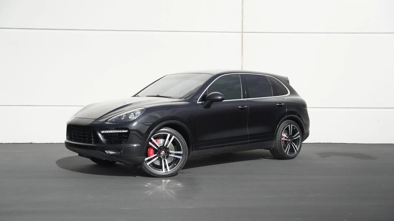 2014 Porsche 958 Cayenne Turbo - Image 6 of 31