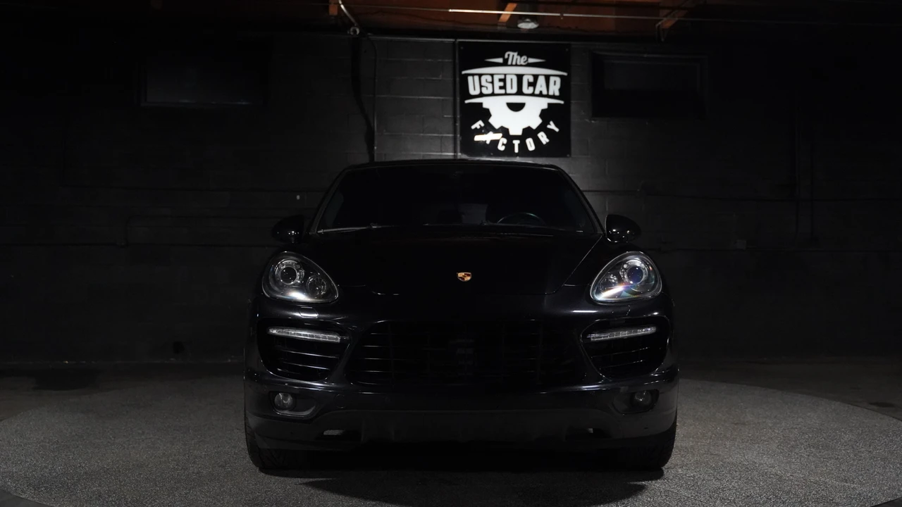 2014 Porsche 958 Cayenne Turbo - Image 24 of 31