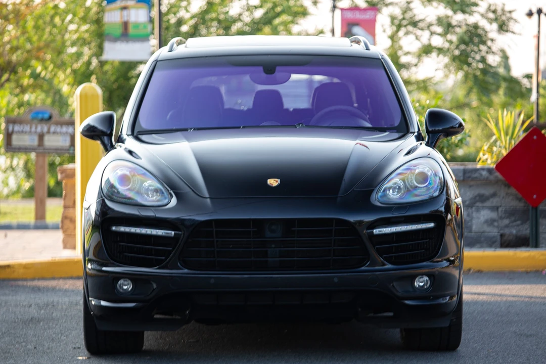 2014 Porsche 958 Cayenne Turbo - Image 14 of 31