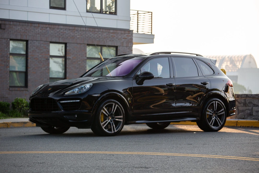 2014 Porsche 958 Cayenne Turbo - Image 3 of 31