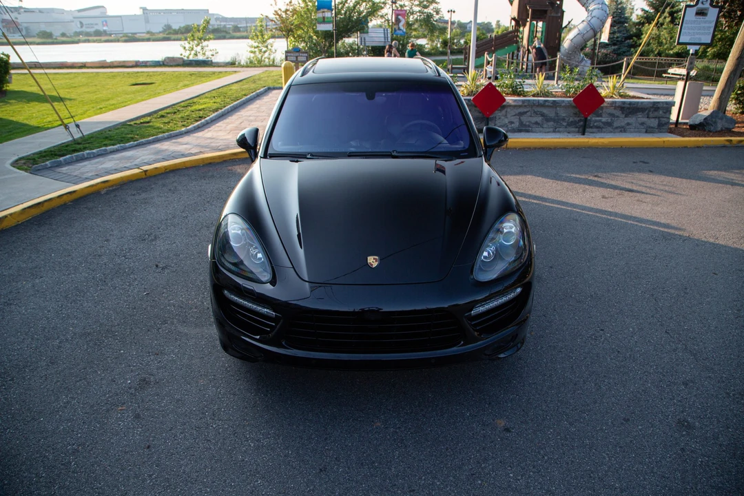 2014 Porsche 958 Cayenne Turbo - Image 9 of 31