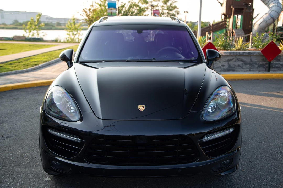 2014 Porsche 958 Cayenne Turbo - Image 13 of 31