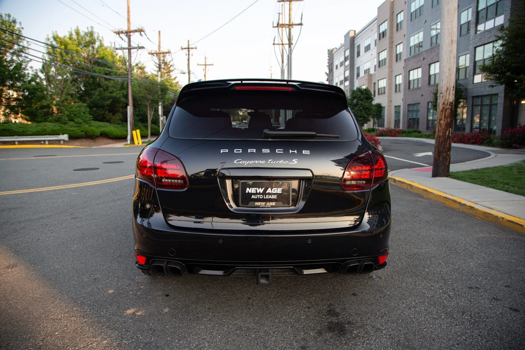 2014 Porsche 958 Cayenne Turbo - Image 30 of 31