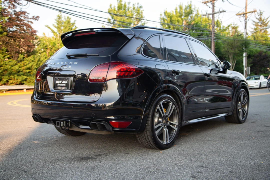 2014 Porsche 958 Cayenne Turbo - Image 26 of 31
