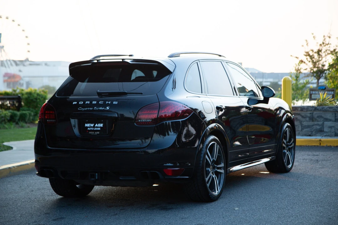 2014 Porsche 958 Cayenne Turbo - Image 25 of 31