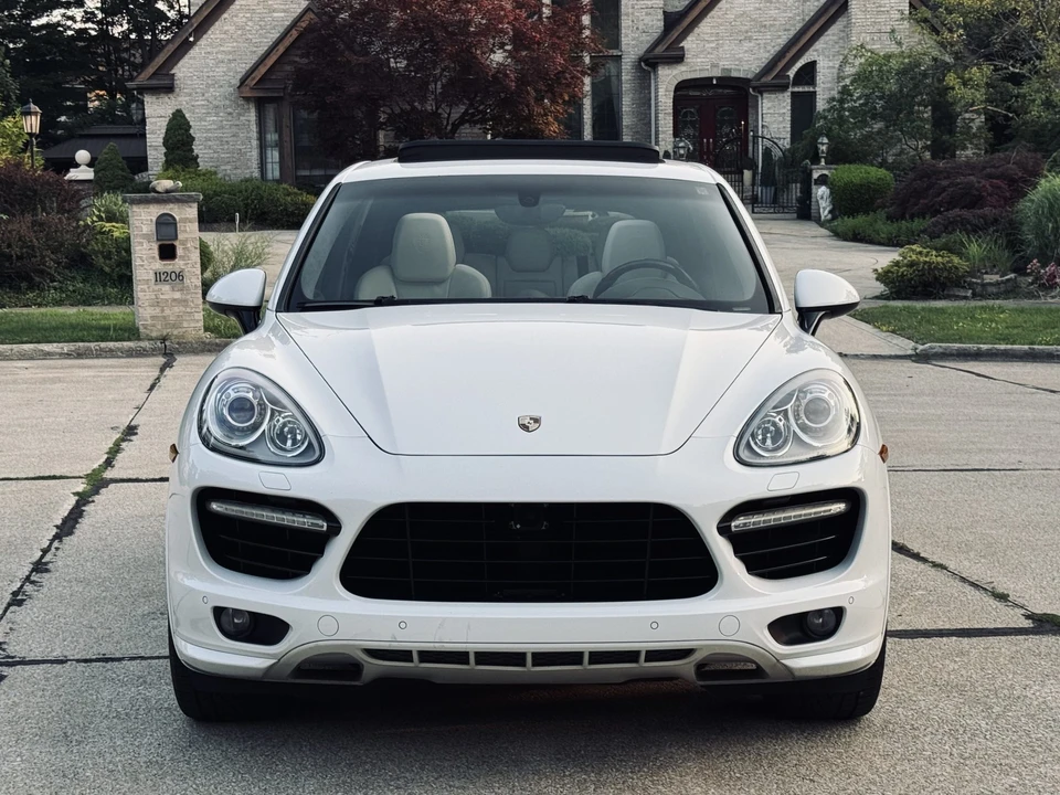 2014 Porsche 958 Cayenne Turbo - Image 30 of 31