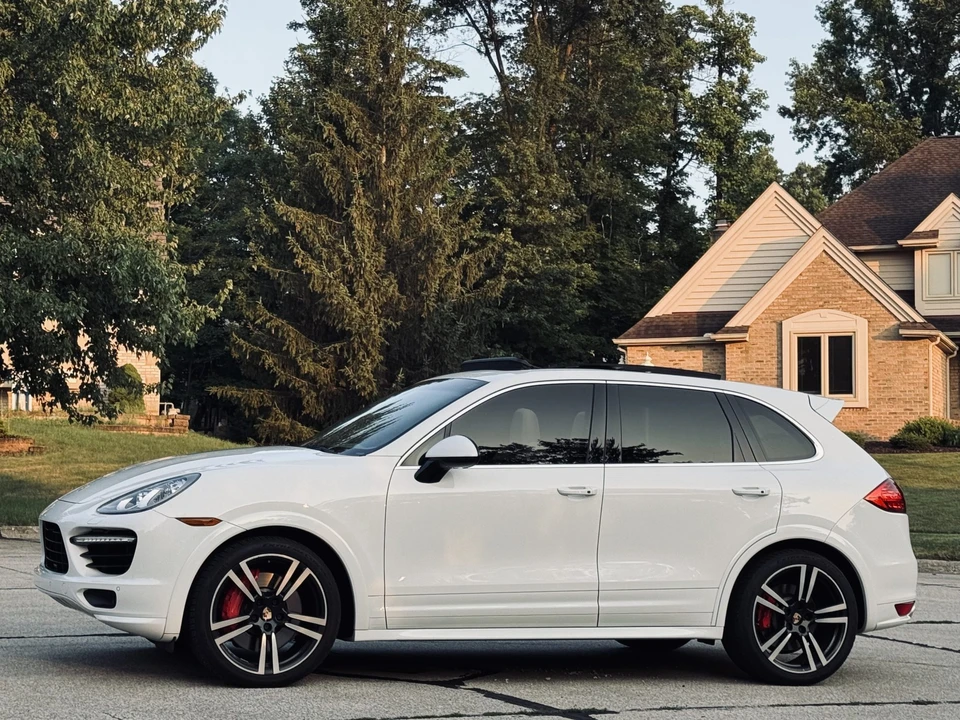 2014 Porsche 958 Cayenne Turbo - Image 25 of 31