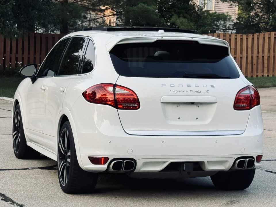 2014 Porsche 958 Cayenne Turbo - Image 17 of 31