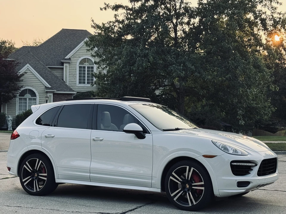 2014 Porsche 958 Cayenne Turbo - Image 6 of 31