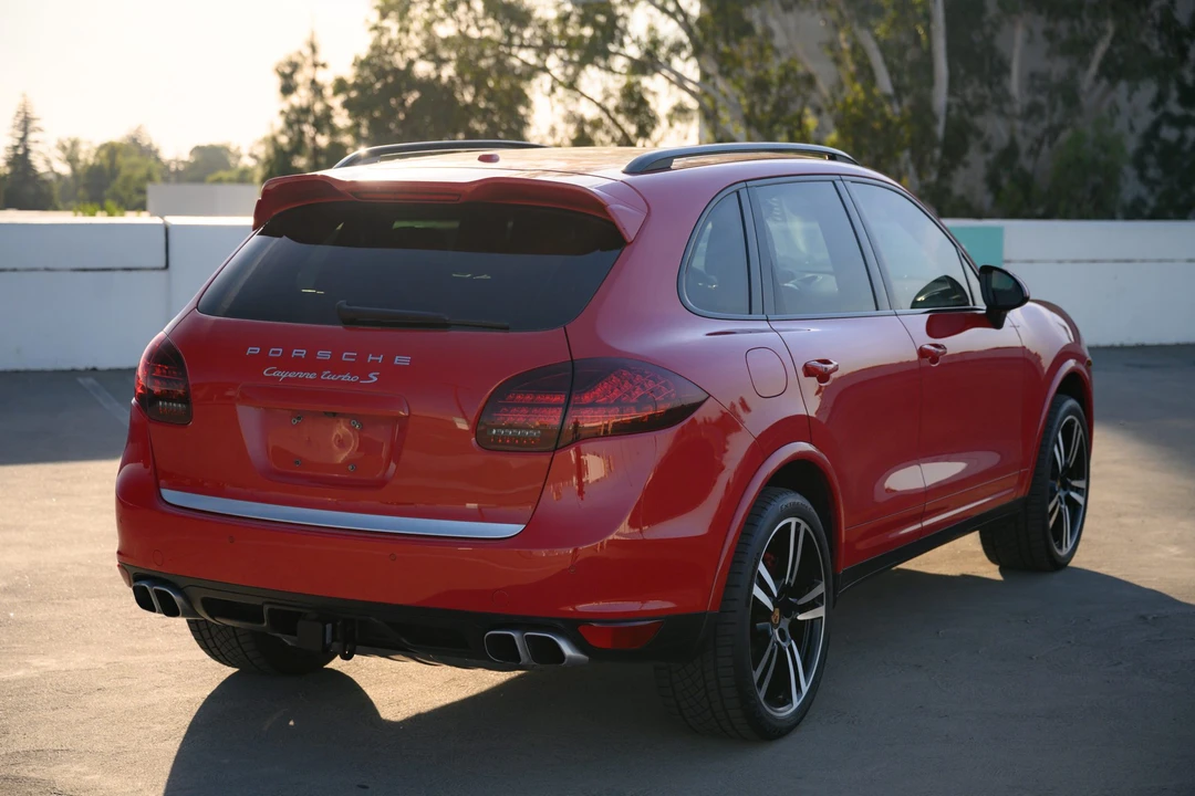 2014 Porsche 958 Cayenne Turbo S - Image 15 of 31
