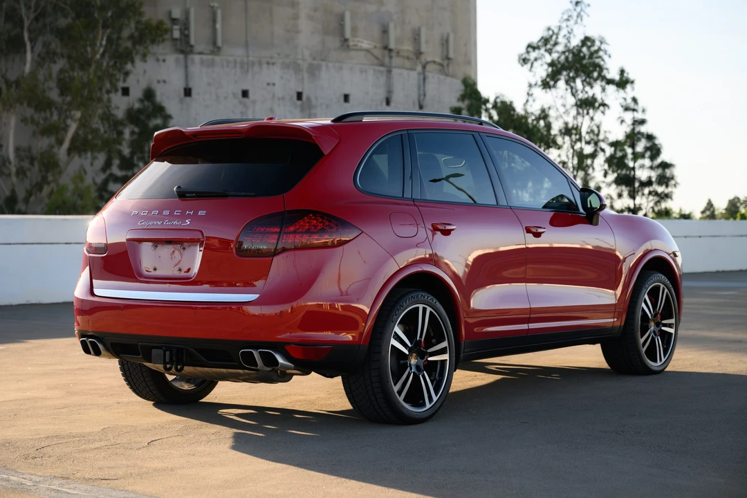 2014 Porsche 958 Cayenne Turbo S - Image 16 of 31