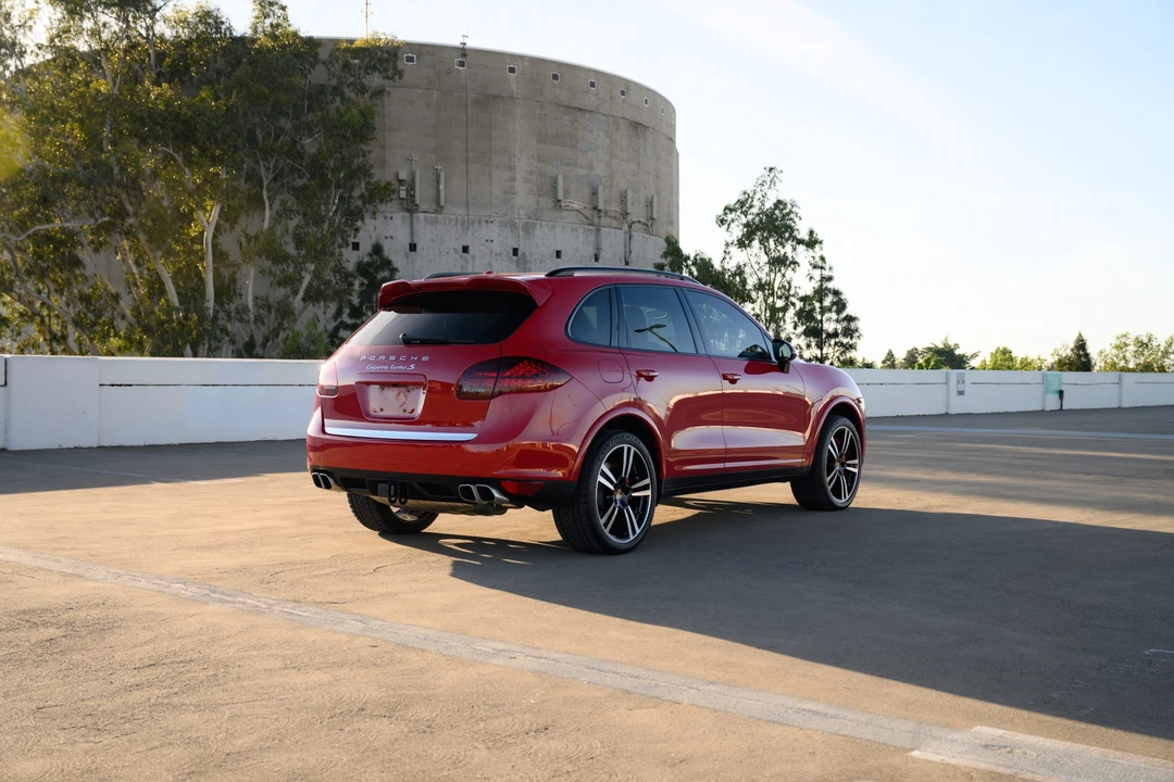 2014 Porsche 958 Cayenne Turbo S - Image 17 of 31