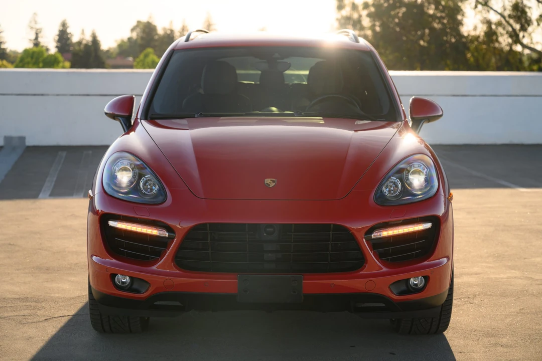 2014 Porsche 958 Cayenne Turbo S - Image 25 of 31