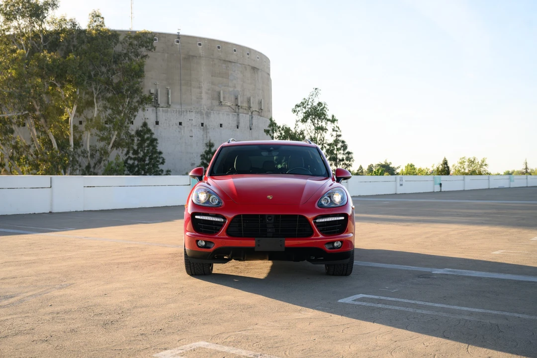 2014 Porsche 958 Cayenne Turbo S - Image 23 of 31