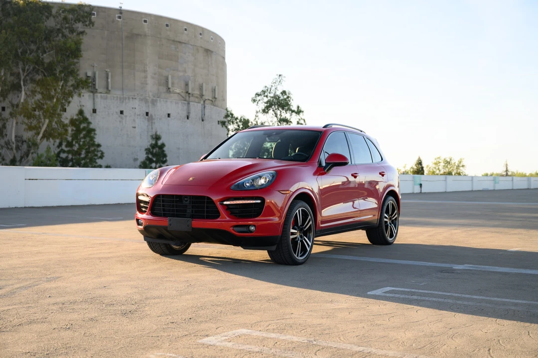 2014 Porsche 958 Cayenne Turbo S - Image 5 of 31