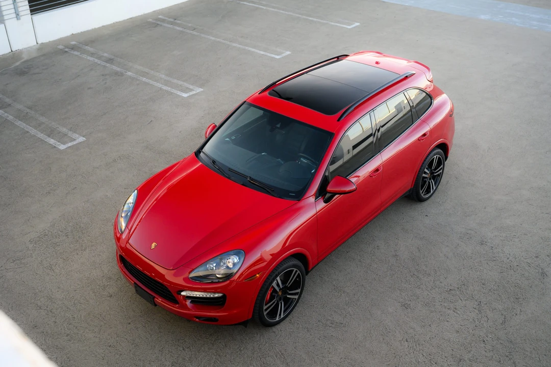 2014 Porsche 958 Cayenne Turbo S - Image 2 of 31