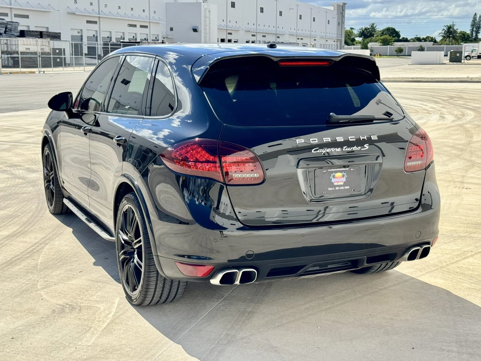 2014 Porsche 958 Cayenne Turbo - Image 16 of 31