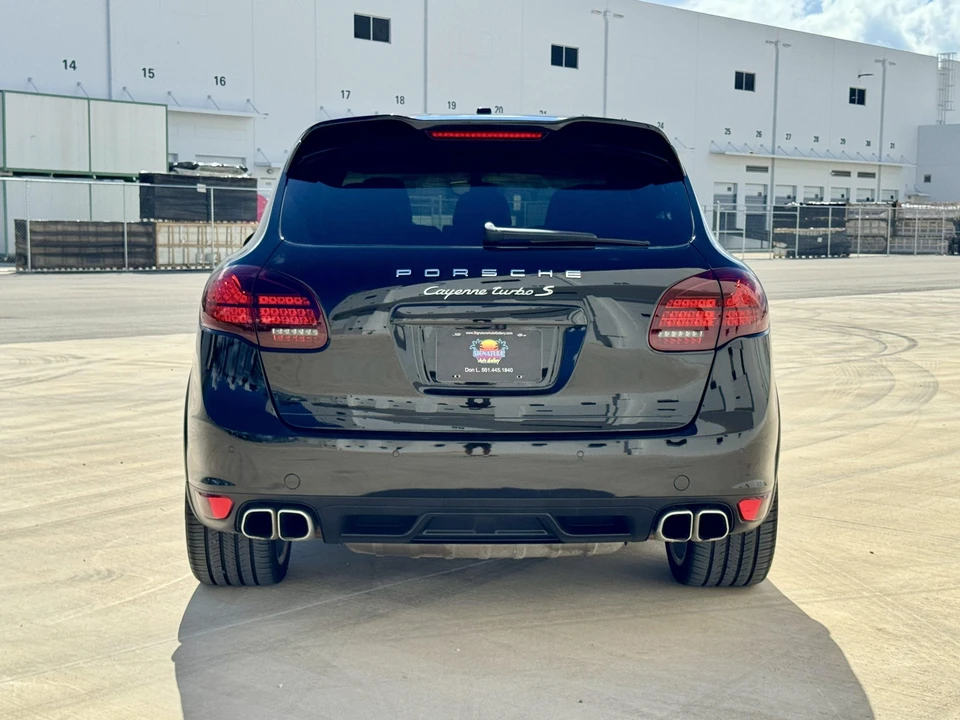 2014 Porsche 958 Cayenne Turbo - Image 14 of 31