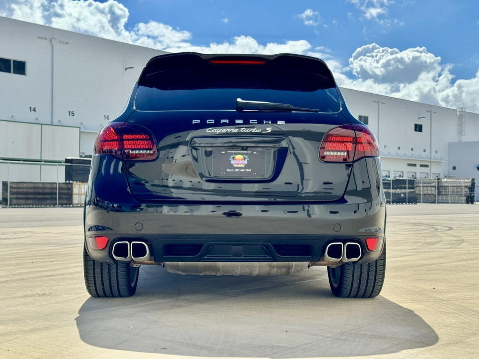 2014 Porsche 958 Cayenne Turbo - Image 15 of 31