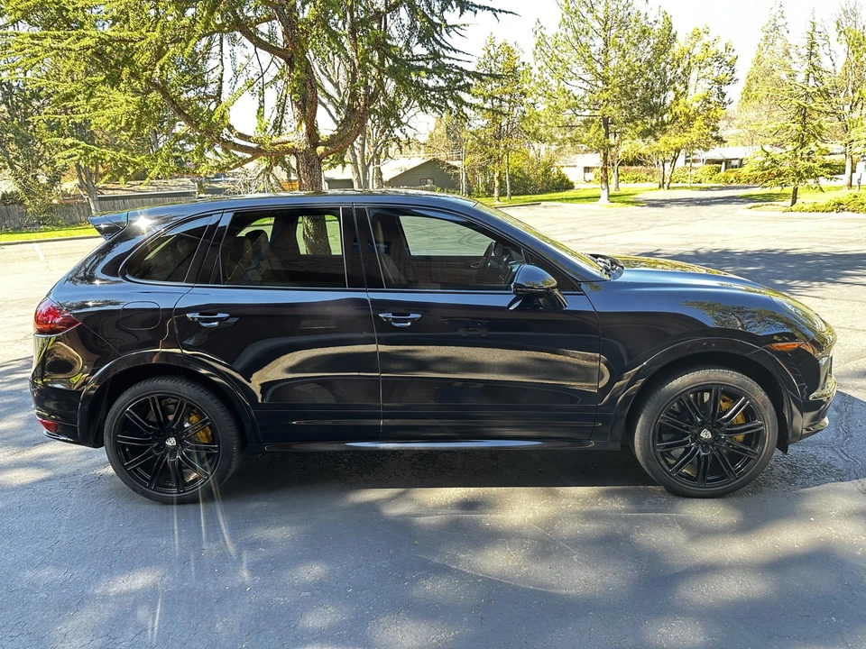 2014 Porsche 958 Cayenne Turbo - Image 25 of 31