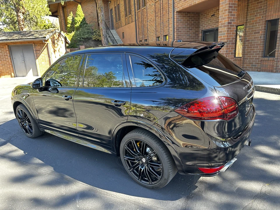 2014 Porsche 958 Cayenne Turbo - Image 15 of 31