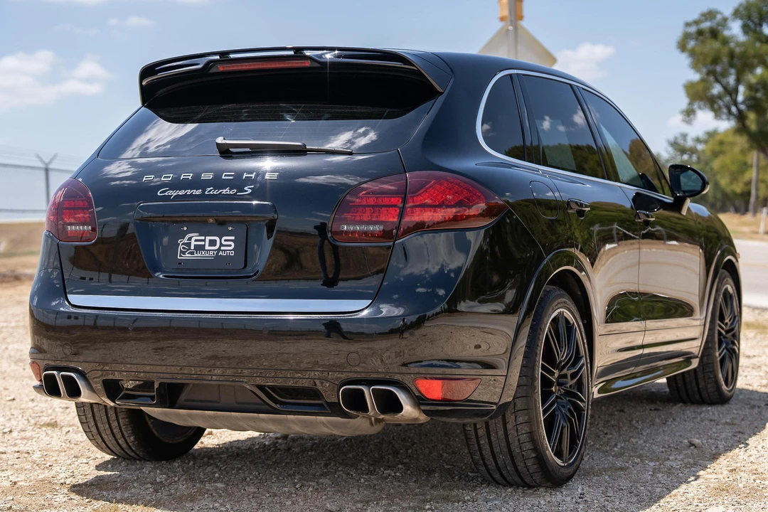 2014 Porsche 958 Cayenne Turbo - Image 4 of 31