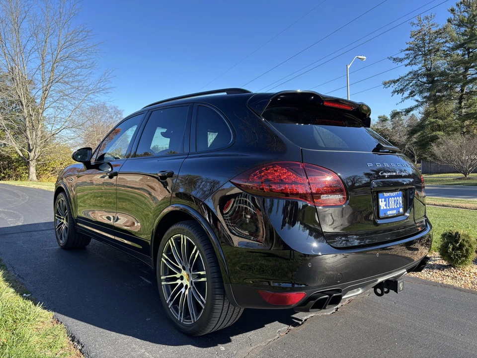 2014 Porsche 958 Cayenne Turbo - Image 4 of 31