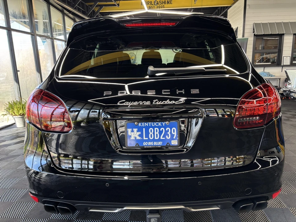 2014 Porsche 958 Cayenne Turbo - Image 14 of 31