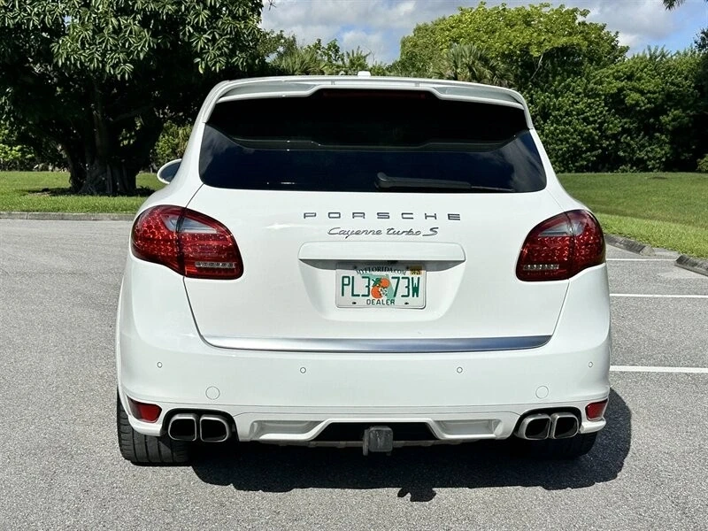 2014 Porsche 958 Cayenne Turbo - Image 5 of 12