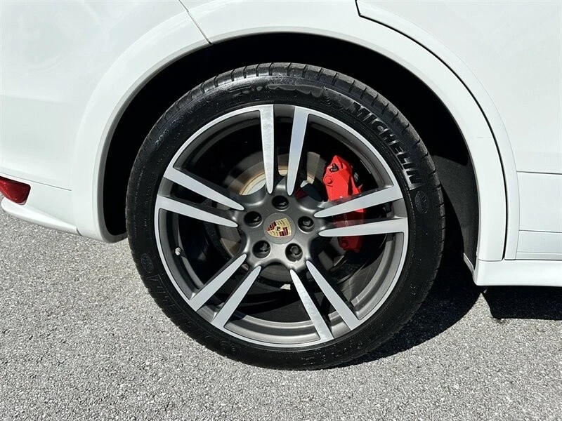 2014 Porsche 958 Cayenne Turbo - Image 12 of 12