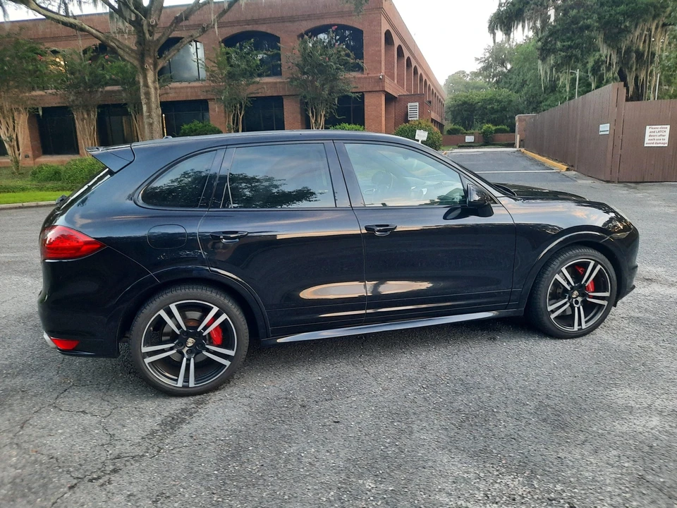 2014 Porsche 958 Cayenne Turbo - Image 28 of 31