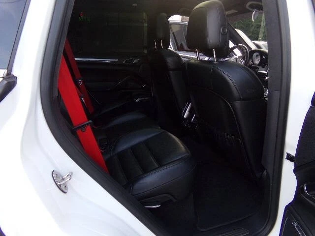 2014 Porsche 958 Cayenne Turbo - Image 19 of 20