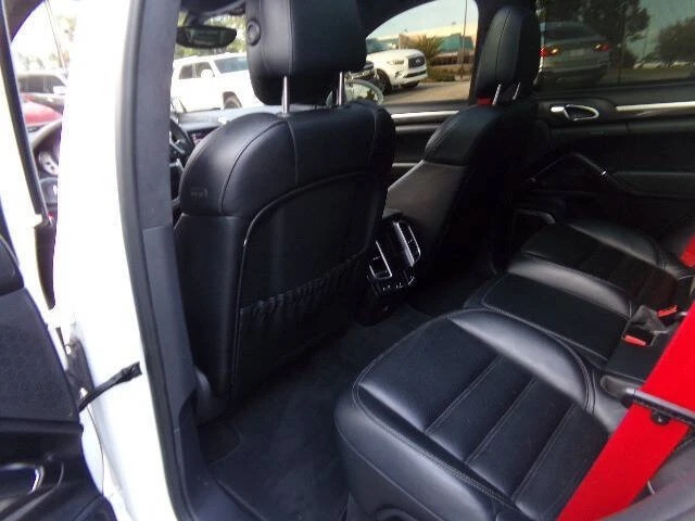 2014 Porsche 958 Cayenne Turbo - Image 17 of 20