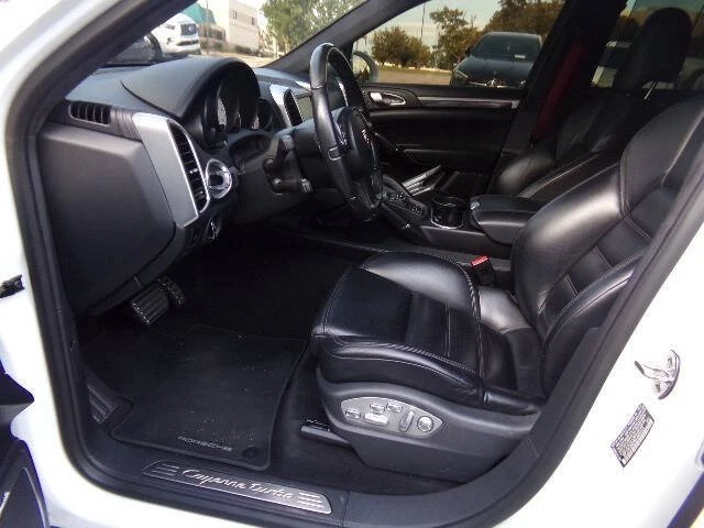 2014 Porsche 958 Cayenne Turbo - Image 10 of 20