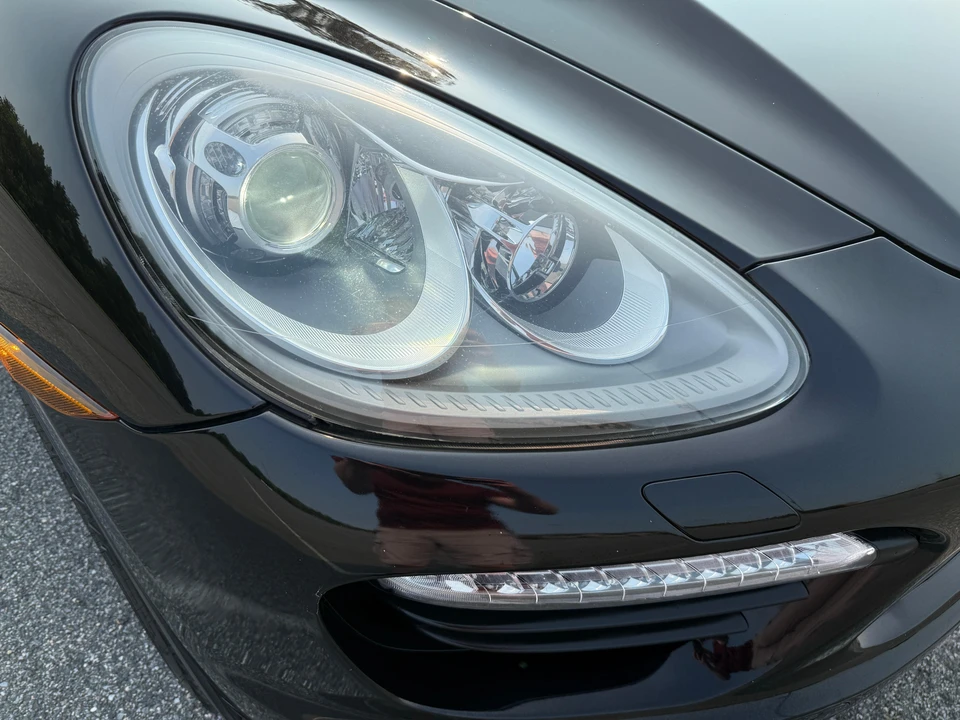 2014 Porsche 958 Cayenne Turbo - Image 12 of 31
