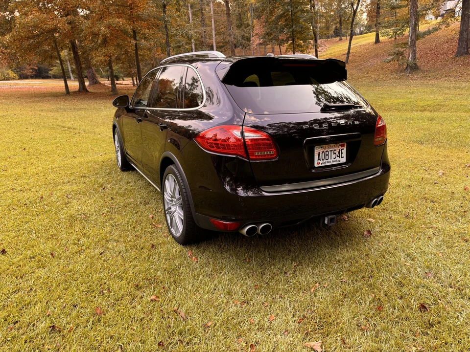 2014 Porsche 958 Cayenne Turbo - Image 16 of 31