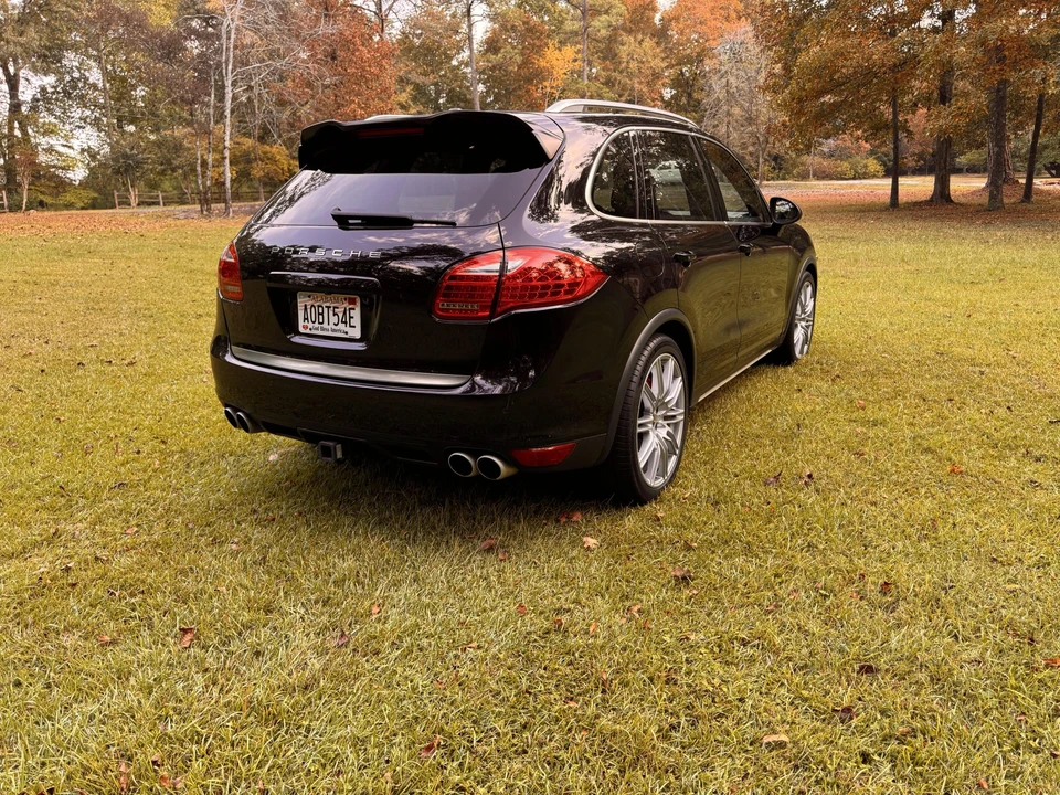 2014 Porsche 958 Cayenne Turbo - Image 13 of 31