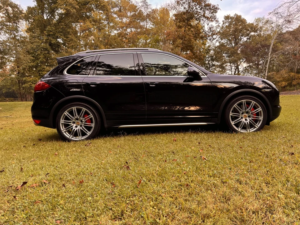 2014 Porsche 958 Cayenne Turbo - Image 6 of 31
