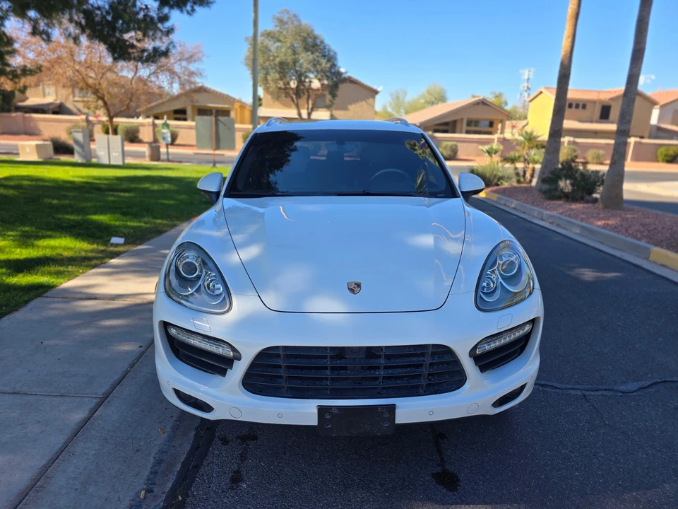 2014 Porsche 958 Cayenne Turbo - Image 6 of 31