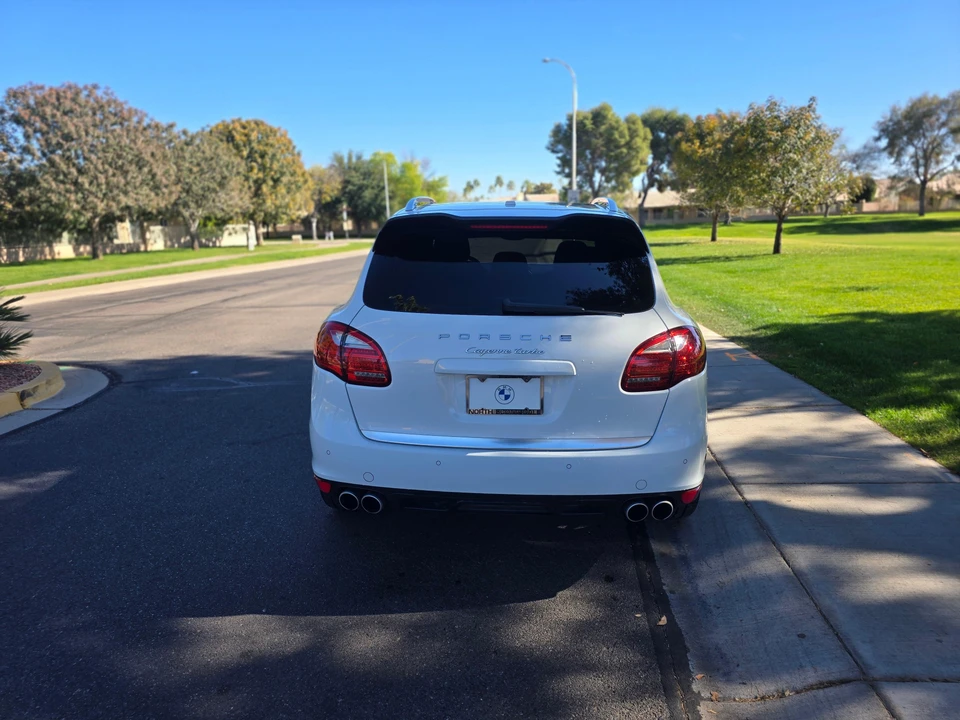 2014 Porsche 958 Cayenne Turbo - Image 11 of 31