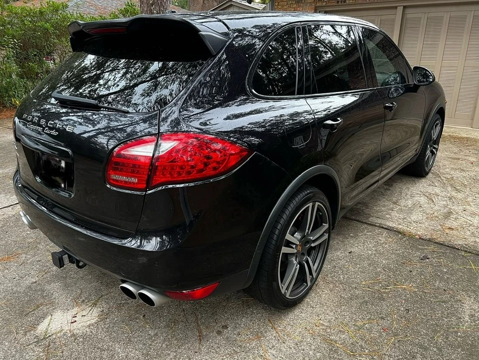 2014 Porsche 958 Cayenne Turbo - Image 2 of 4
