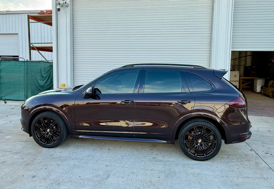 2014 Porsche 958 Cayenne Turbo - Image 13 of 31