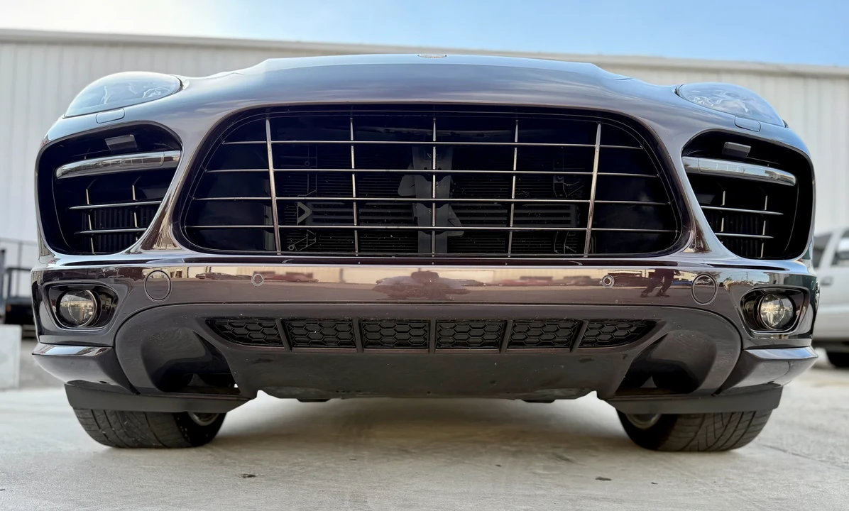 2014 Porsche 958 Cayenne Turbo - Image 25 of 31