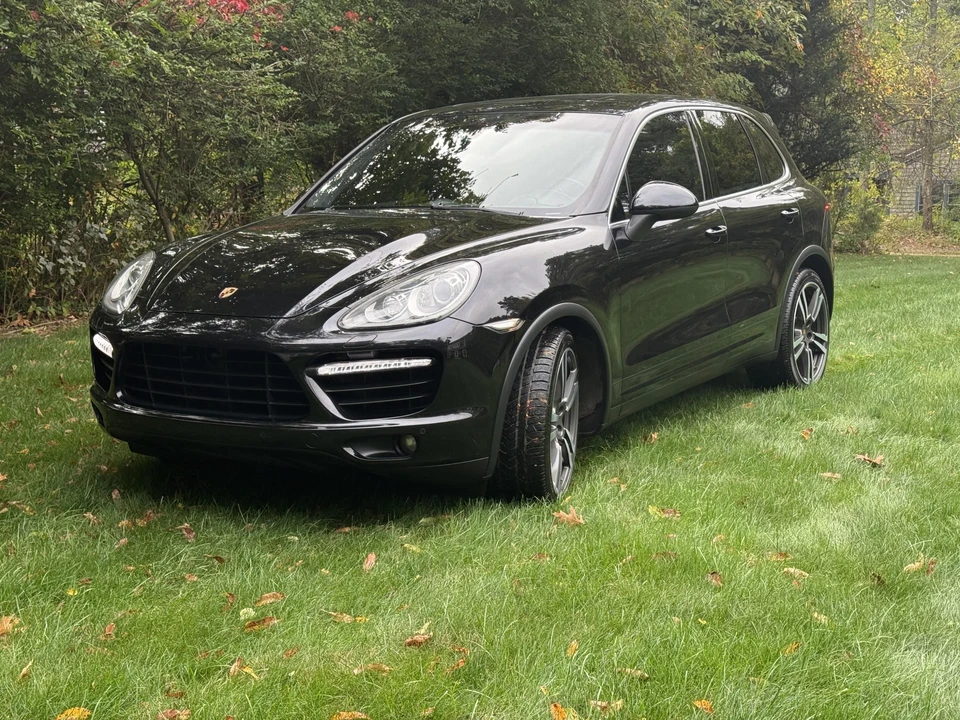 2014 Porsche 958 Cayenne Turbo - Image 18 of 31