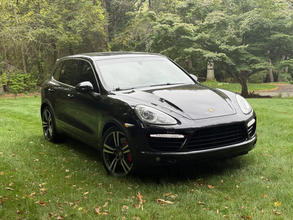 2014 Porsche 958 Cayenne Turbo - Image 26 of 31