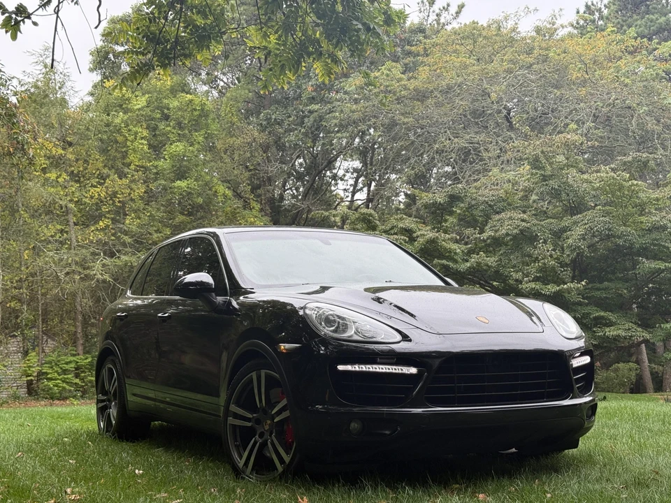 2014 Porsche 958 Cayenne Turbo - Image 27 of 31