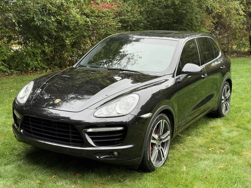 2014 Porsche 958 Cayenne Turbo - Image 9 of 31