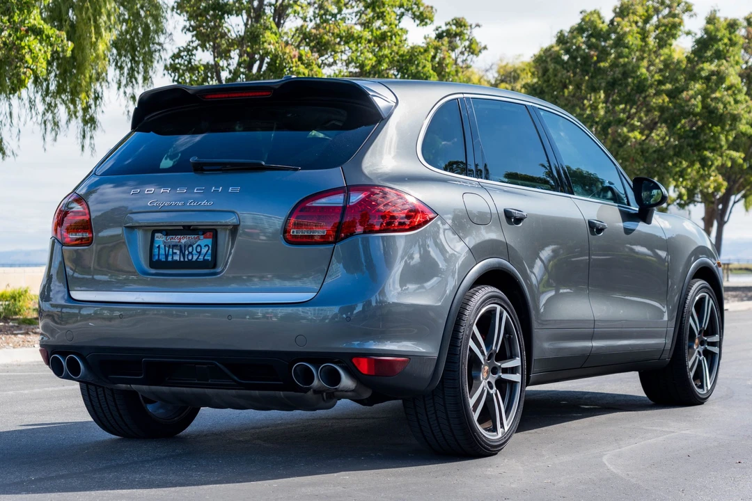 2014 Porsche 958 Cayenne Turbo - Image 5 of 31